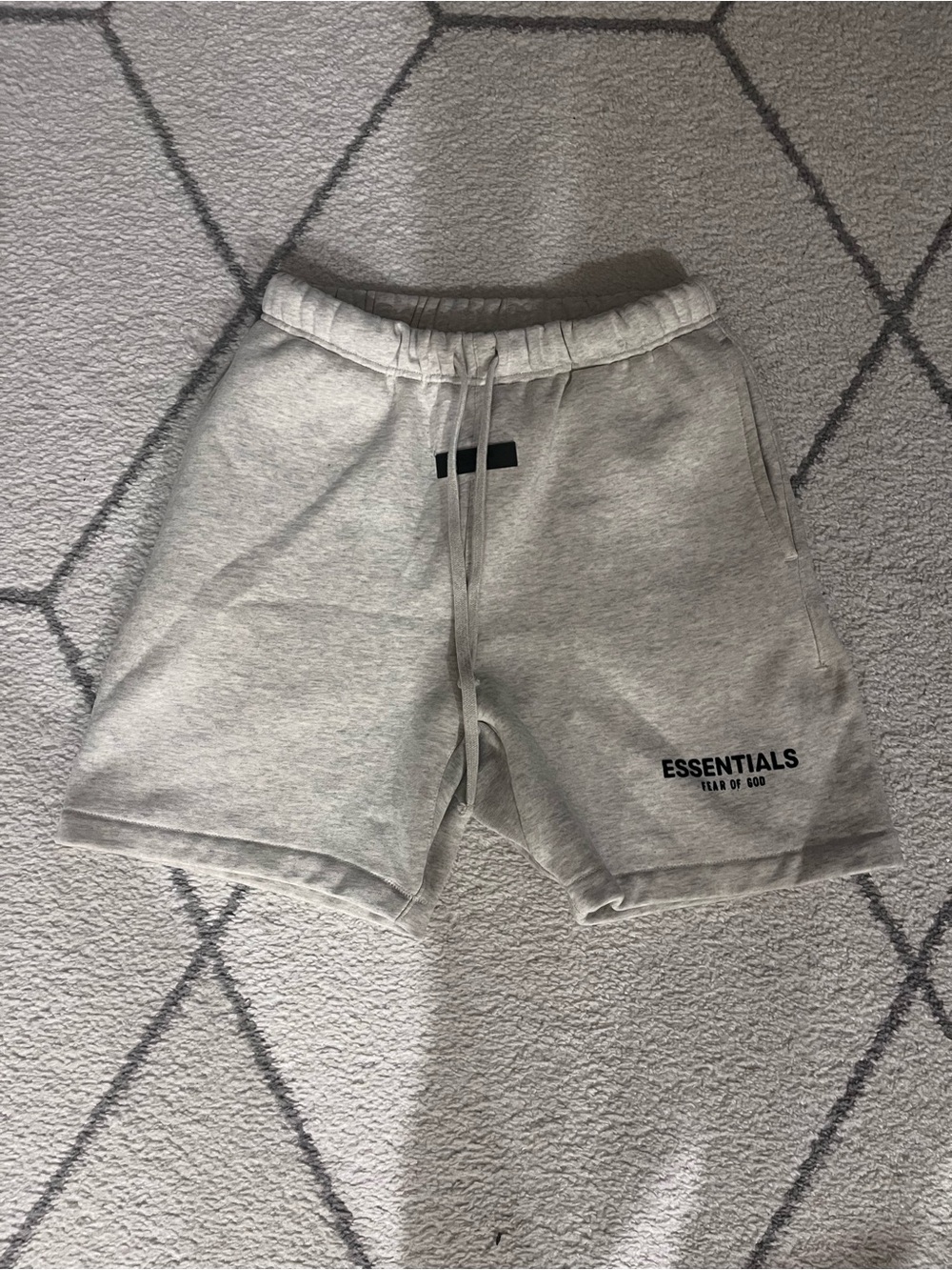 Mens Light Oatmeal Essentials shorts